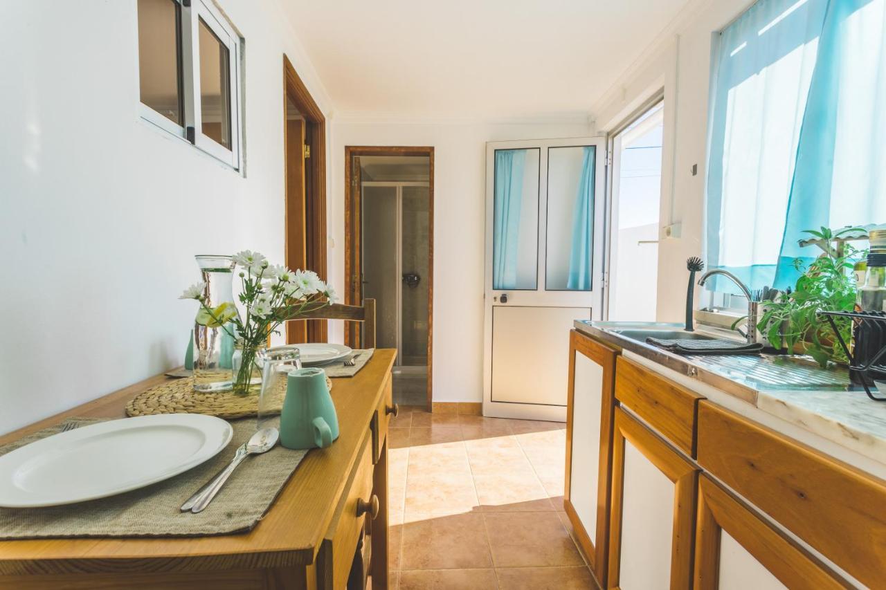 Soulsurfcamp Portugal Bed & Breakfast Peniche Exterior photo