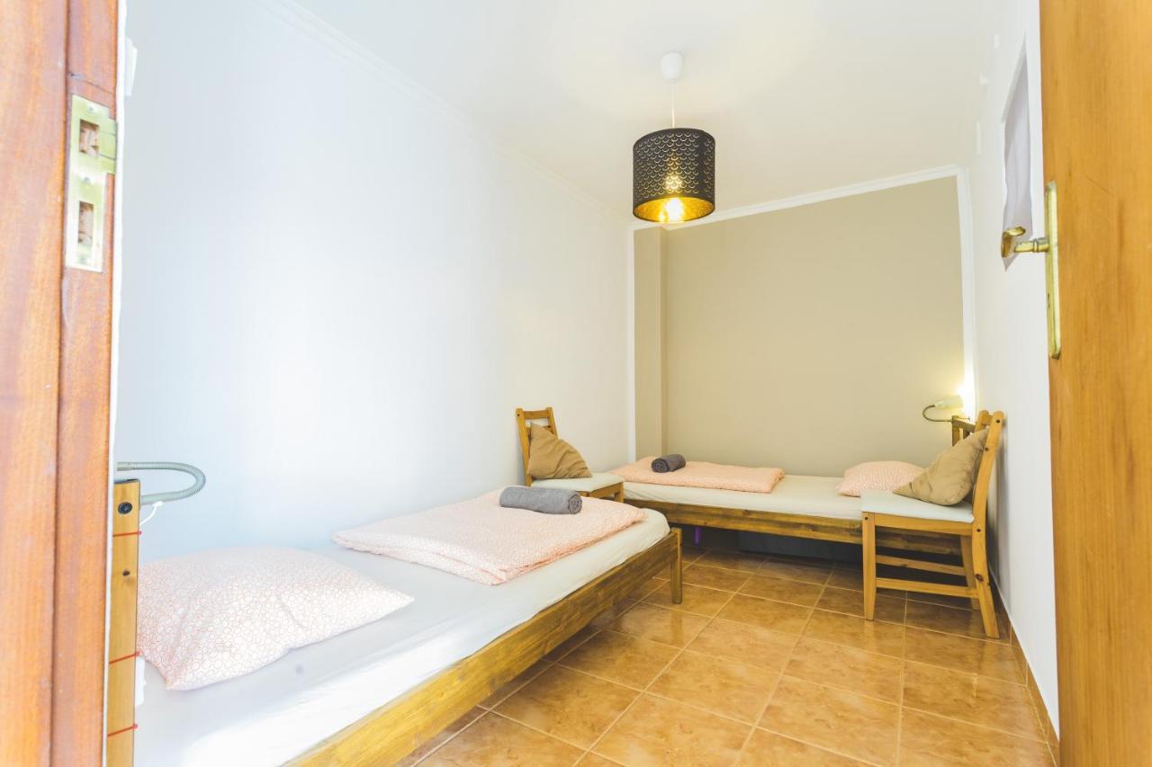 Soulsurfcamp Portugal Bed & Breakfast Peniche Exterior photo
